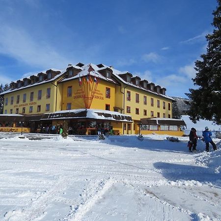 Hotel Vezzena Malga Postesina Eksteriør billede