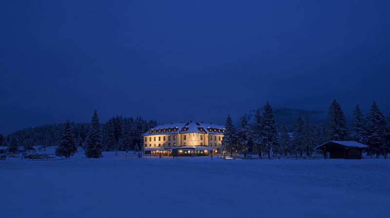 Hotel Vezzena Malga Postesina Eksteriør billede