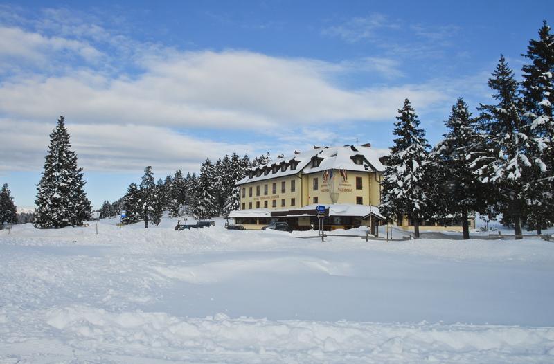 Hotel Vezzena Malga Postesina Eksteriør billede