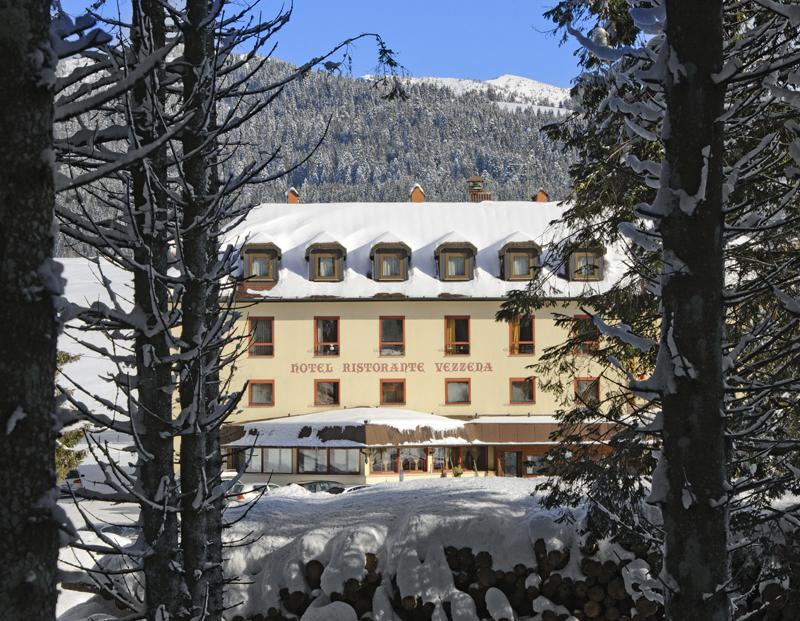 Hotel Vezzena Malga Postesina Eksteriør billede